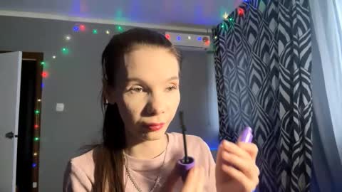 Snapshot of rowenaaini chatting on 03/04/26, 09:59 Jess online show from 03/04/26, 09:59