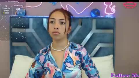 Roxane online show from 02/23/26, 04:54