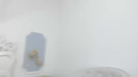 roxana_scott1 online show from 09/26/25, 03:54