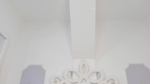 roxana_scott1 online show from 03/25/26, 04:40