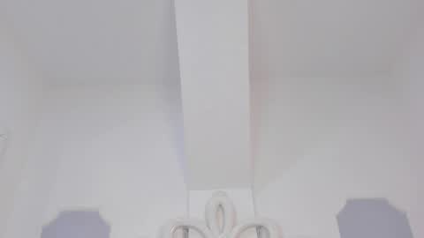 roxana_scott1 online show from 04/06/26, 04:46