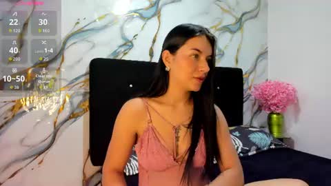 roxanaborns online show from 07/13/26, 04:43