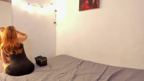 roxy online show from 11/19/25, 05:13