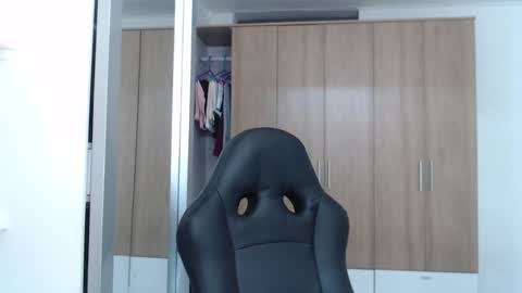 Roxana online show from 01/21/25, 06:23