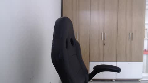 Roxana online show from 04/03/26, 07:56