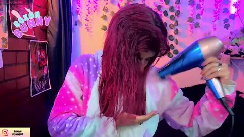 roxxy online show from 05/06/26, 08:19