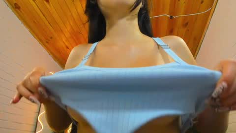 roxanne_tay online show from 01/06/25, 10:58