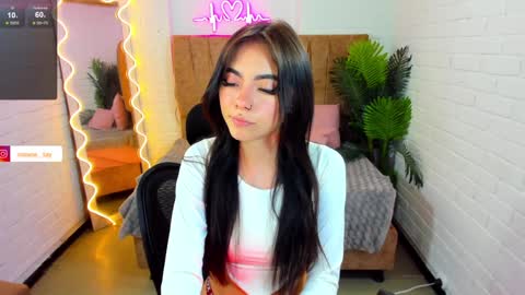 roxanne_tay online show from 01/08/25, 01:11