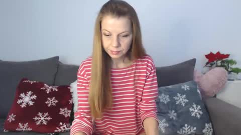 roxanneliss online show from 12/14/24, 08:40