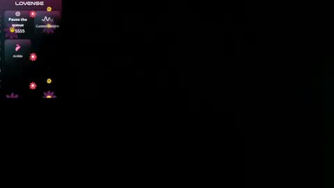 Snapshot of roxanneroulette chatting on 06/25/26, 03:27 Silver online show from 06/25/26, 03:27