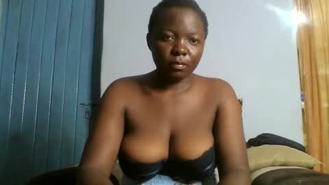 Snapshot of roxen_atieno chatting on 01/12/25, 11:58 roxen_atieno online show from 01/12/25, 11:58