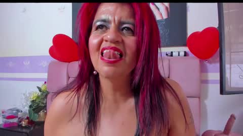 Snapshot of roxettemature chatting on 02/11/25, 05:40 RoxetteMature online show from 02/11/25, 05:40