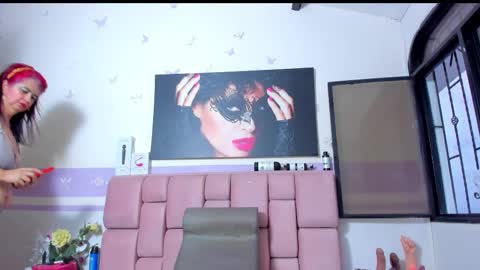 Snapshot of roxettemature chatting on 03/02/25, 11:29 RoxetteMature online show from 03/02/25, 11:29