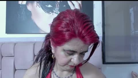 Snapshot of roxettemature chatting on 03/09/25, 11:47 RoxetteMature online show from 03/09/25, 11:47