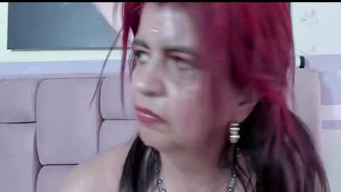 Snapshot of roxettemature chatting on 03/10/25, 02:59 RoxetteMature online show from 03/10/25, 02:59