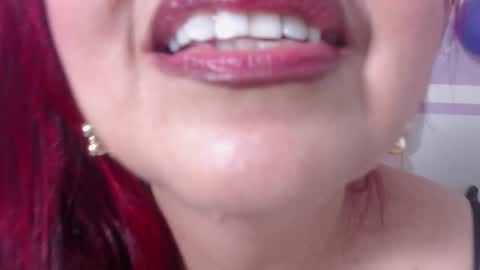 Snapshot of roxettemature chatting on 10/12/25, 12:15 RoxetteMature online show from 10/12/25, 12:15