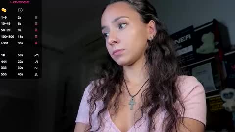 Snapshot of roxieflexie chatting on 11/08/25, 09:57 Roxie online show from 11/08/25, 09:57