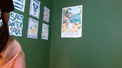 Roxie online show from 10/24/25, 02:41