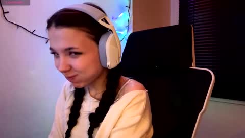 Hana online show from 03/14/26, 04:12