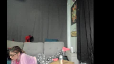 roxihazeleyes online show from 11/16/25, 01:11