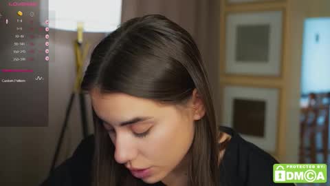 Snapshot of roxxxete chatting on 09/25/25, 07:23 roxxxete online show from 09/25/25, 07:23