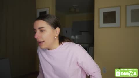 Snapshot of roxxxete chatting on 11/06/25, 03:46 roxxxete online show from 11/06/25, 03:46