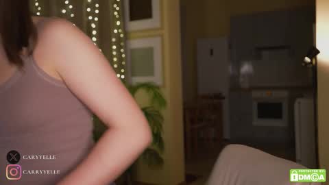 Snapshot of roxxxete chatting on 11/19/25, 08:31 roxxxete online show from 11/19/25, 08:31