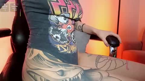 Roxy Joy online show from 04/10/26, 09:36