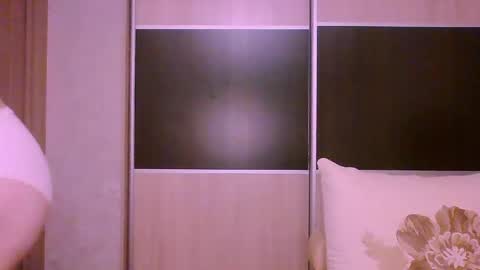 Roxxy Wharton online show from 06/04/26, 11:49