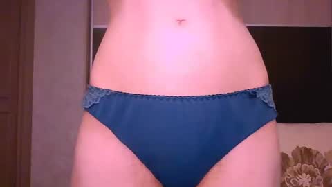 Snapshot of roxxywharton chatting on 07/12/26, 11:23 Roxxy Wharton online show from 07/12/26, 11:23