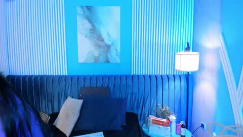 Roxy hell online show from 12/03/25, 12:03