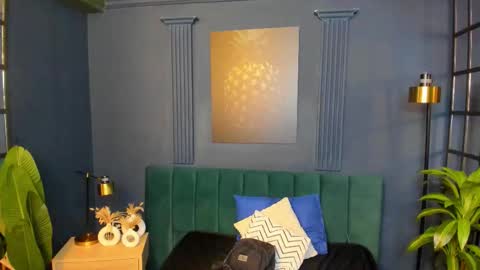 Roxy hell online show from 02/08/26, 12:30