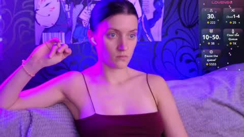 roxy_riot_ online show from 04/09/26, 06:19