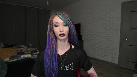 Snapshot of roxy_silver chatting on 01/09/25, 05:00 Roxy online show from 01/09/25, 05:00