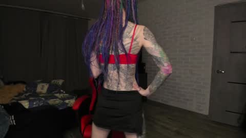 Snapshot of roxy_silver chatting on 01/29/25, 02:40 Roxy online show from 01/29/25, 02:40