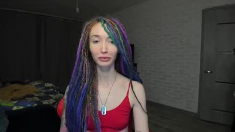 Snapshot of roxy_silver chatting on 02/12/25, 02:56 Roxy online show from 02/12/25, 02:56