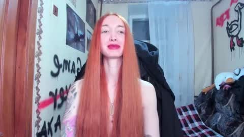 Snapshot of roxy_silver chatting on 03/08/25, 03:56 Roxy online show from 03/08/25, 03:56