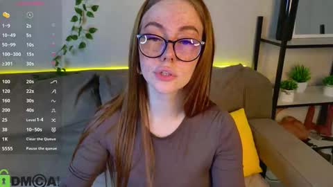 Snapshot of roxy_sunny chatting on 10/26/25, 09:26 Roxy GMT2 Mon 10 AM - 4 PMTue 10 AM - 4 PM Wed 10 AM - 4 PM Sat 10 AM - 4 PM Sun 10 AM - 4 PM. online show from 10/26/25, 09:26