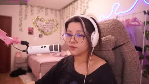 roxysuh online show from 05/25/26, 07:47