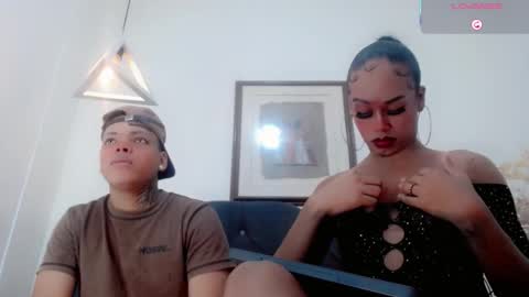royal_xx online show from 03/19/26, 08:46