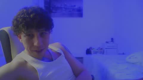 royalpapi12 online show from 04/08/26, 07:14