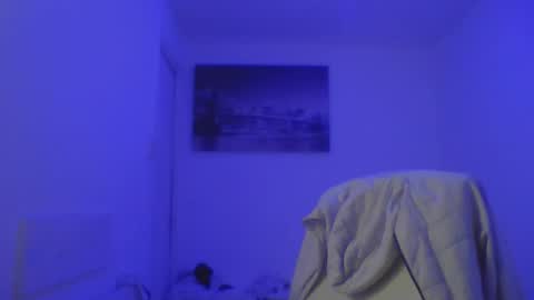 royalpapi12 online show from 04/11/26, 09:52