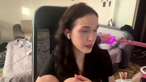 Lilly online show from 04/08/26, 12:43