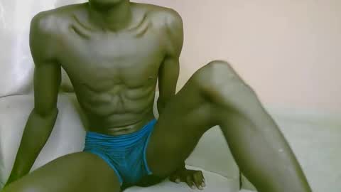 royalty254 online show from 03/26/26, 07:36