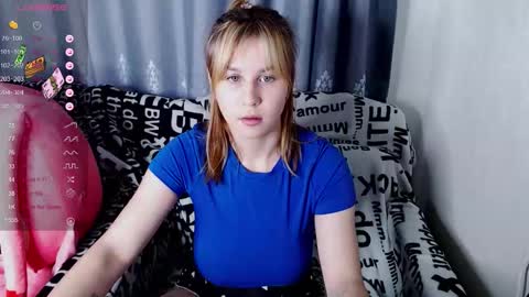 angela online show from 09/13/25, 01:00