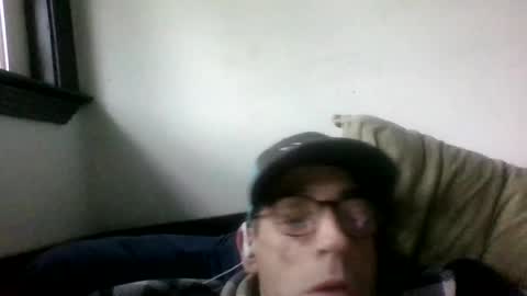 Snapshot of royboy2561 chatting on 11/15/25, 12:08 Roy Murrin online show from 11/15/25, 12:08