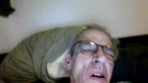 Snapshot of royboy2561 chatting on 12/16/25, 09:25 Roy Murrin online show from 12/16/25, 09:25