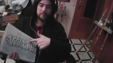 royer04 online show from 11/25/25, 01:49