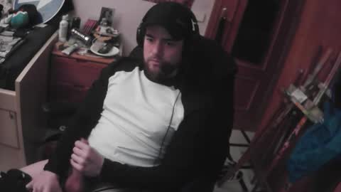 royer04 online show from 12/17/25, 09:10