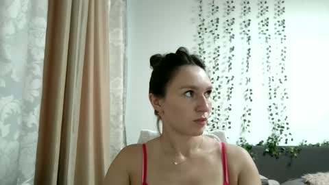 Snapshot of roza05x chatting on 07/01/26, 01:45 Roza05x online show from 07/01/26, 01:45
